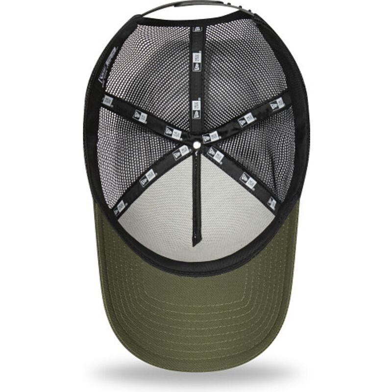 gorra-trucker-verde-y-blanca-a-frame-location-icon-de-hawaii-de-new-era