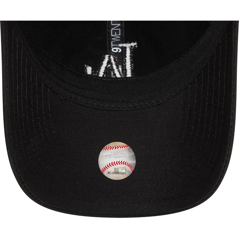 gorra-curva-negra-ajustable-con-logo-negro-9twenty-league-essential-de-los-angeles-dodgers-mlb-de-new-era gorra-curva-negra-ajustable-con-logo-negro-9twenty-league-essential-de-los-angeles-dodgers-mlb-de-new-era