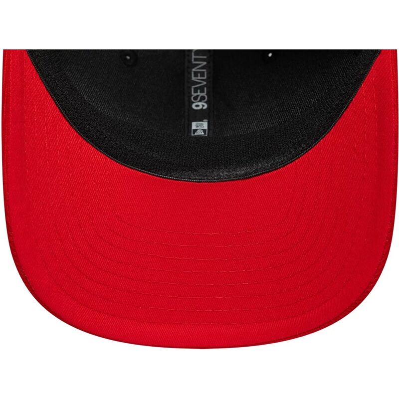 gorra-curva-negra-y-roja-snapback-9seventy-stretch-snap-contrast-visor-de-ducati-motor-motogp-de-new-era