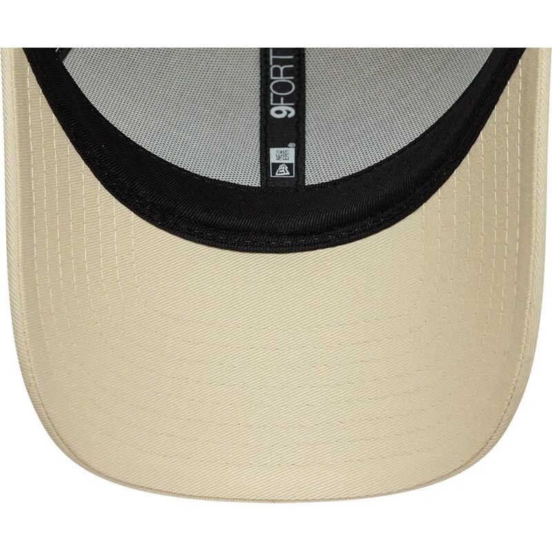 new-era-curved-brim-9forty-core-ducati-motor-motogp-beige-adjustable-cap