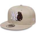 gorra-plana-beige-snapback-oso-9fifty-outdoor-icon-de-new-york-yankees-mlb-de-new-era