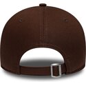 gorra-curva-marron-oscuro-ajustable-con-logo-marron-9forty-league-essential-de-new-york-yankees-mlb-de-new-era