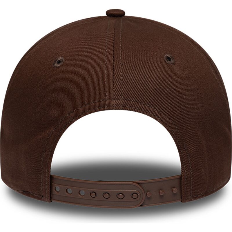gorra-curva-marron-snapback-con-logo-marron-e-frame-team-outline-de-los-angeles-dodgers-mlb-de-new-era gorra-curva-marron-snapback-con-logo-marron-e-frame-team-outline-de-los-angeles-dodgers-mlb-de-new-era