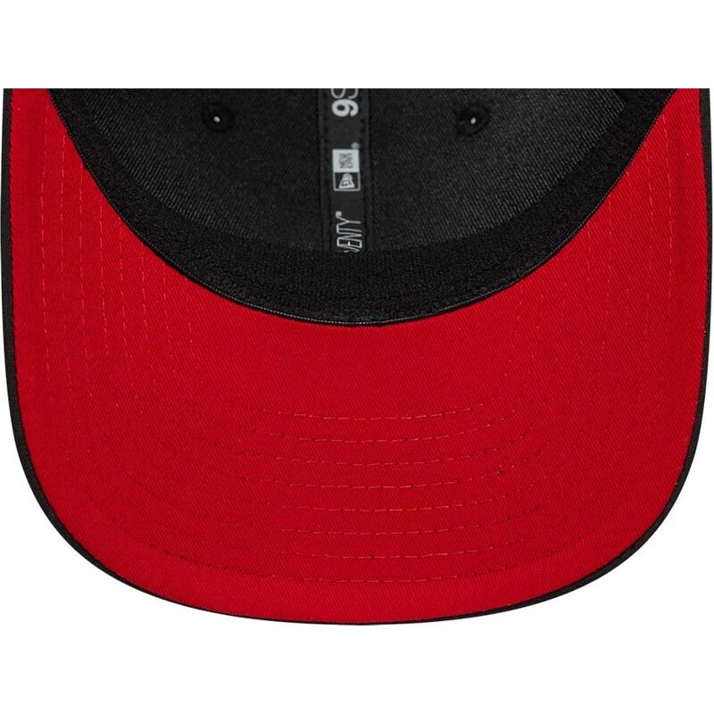 gorra-curva-negra-snapback-con-logo-rojo-9seventy-stretch-snap-gradient-de-liverpool-football-club-premier-league-de-new-era