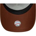 gorra-trucker-marron-con-logo-marron-e-frame-outline-de-new-york-yankees-mlb-de-new-era