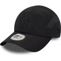 gorra-trucker-negra-con-logo-negro-runner-tech-midi-de-new-york-yankees-mlb-de-new-era