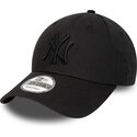 gorra-curva-negra-ajustable-con-logo-negro-9forty-league-essential-de-new-york-yankees-mlb-de-new-era