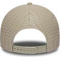 gorra-curva-beige-ajustable-con-logo-beige-9forty-pu-weave-de-new-york-yankees-mlb-de-new-era