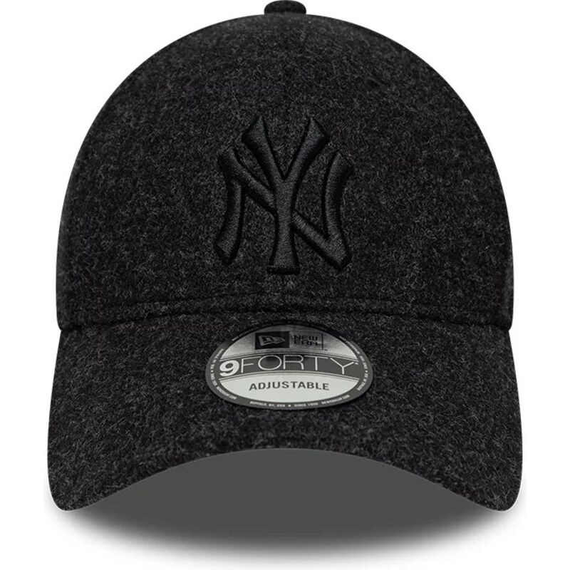 gorra-curva-negra-ajustable-con-logo-negro-9forty-winter-de-new-york-yankees-mlb-de-new-era