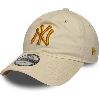 Gorra curva beige ajustable con logo dorado 9TWENTY League Essential de New York Yankees MLB de New Era