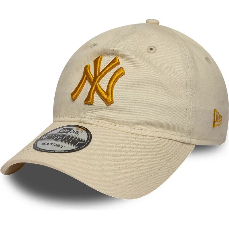 gorra-curva-beige-ajustable-con-logo-dorado-9twenty-league-essential-de-new-york-yankees-mlb-de-new-era