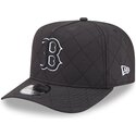 gorra-curva-negra-snapback-con-logo-negro-9fifty-a-frame-precurved-checkered-de-boston-red-sox-mlb-de-new-era