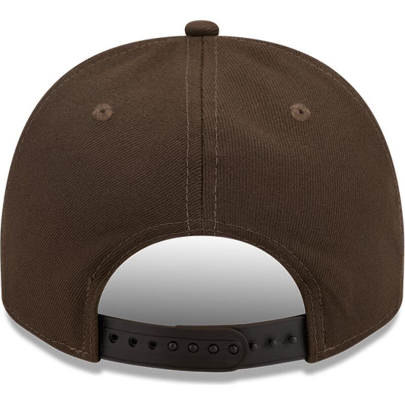 new-era-curved-brim-9fifty-a-frame-precurved-visor-pin-chicago-white-sox-mlb-brown-snapback-cap new-era-curved-brim-9fifty-a-frame-precurved-visor-pin-chicago-white-sox-mlb-brown-snapback-cap