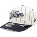 gorra-curva-azul-marino-y-blanca-snapback-19twenty-pinstripe-de-new-york-yankees-mlb-de-new-era