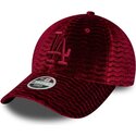 gorra-curva-roja-ajustable-para-mujer-con-logo-rojo-9forty-velour-de-los-angeles-dodgers-mlb-de-new-era