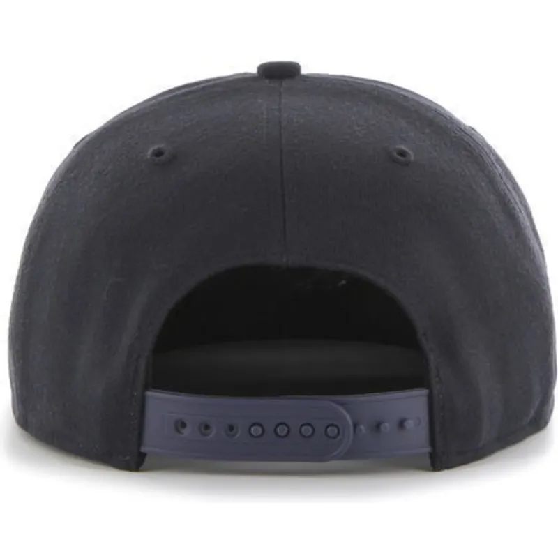petten-plat-marineblauw-snapback-lateral-van-atlanta-braves-mlb-van-47-brand petten-plat-marineblauw-snapback-lateral-van-atlanta-braves-mlb-van-47-brand