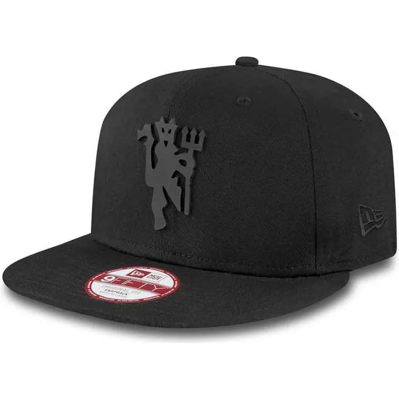 petten-plat-zwart-snapback-9fifty-black-on-black-van-manchester-united-football-club-premier-league-van-new-era