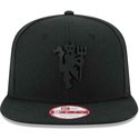 new-era-flat-brim-9fifty-black-on-black-manchester-united-football-club-black-snapback-cap