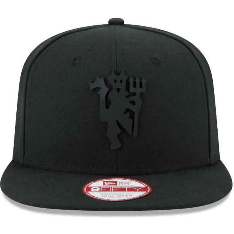 petten-plat-zwart-snapback-9fifty-black-on-black-van-manchester-united-football-club-premier-league-van-new-era